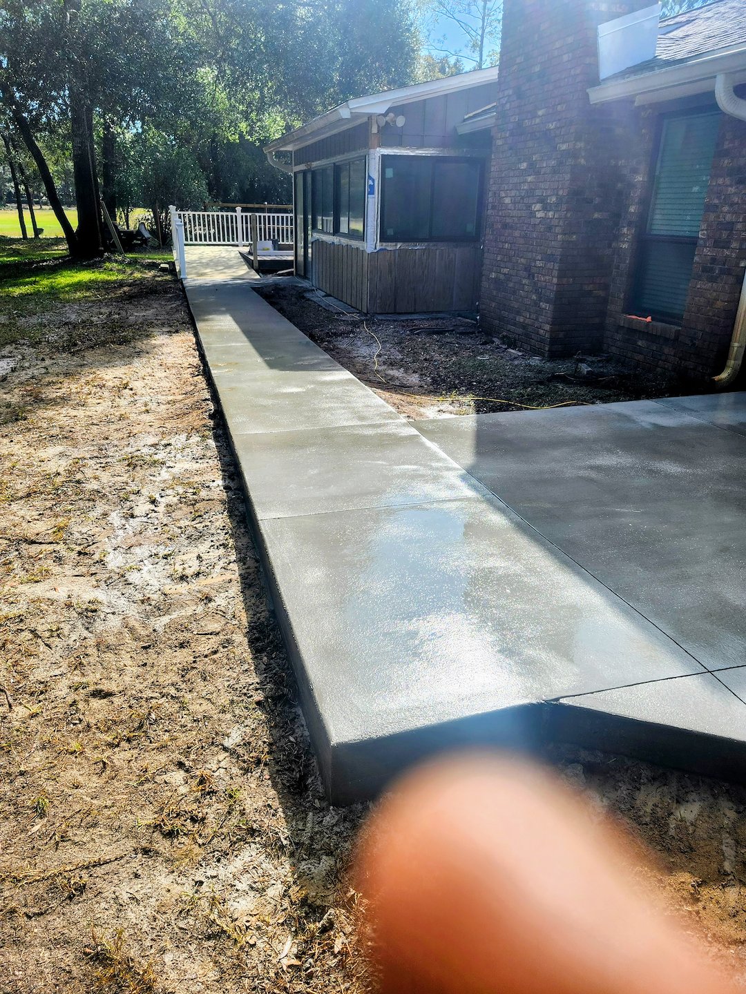 Professional Concrete Sidewalk Installation in Valparaiso FL